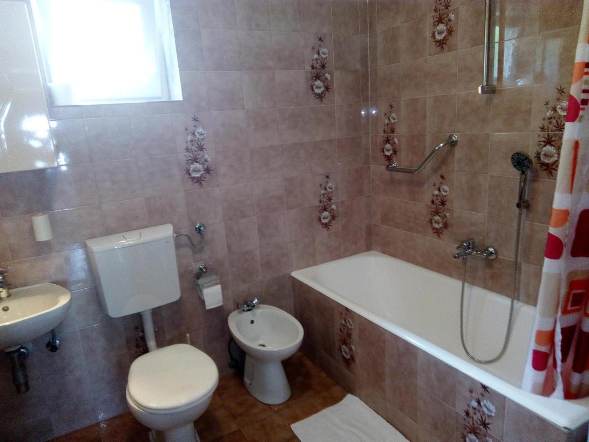Apartman Taja Makarska Zewnętrze zdjęcie